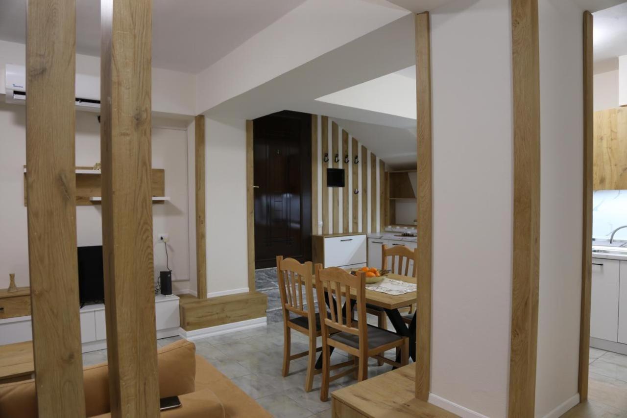 Modern Marvel Apartment Krujë Eksteriør billede